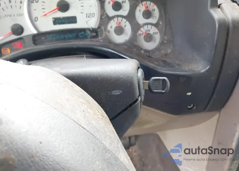 2003 Hummer H2 из США, поврежденный, VIN 5GRGN23UX3H127837